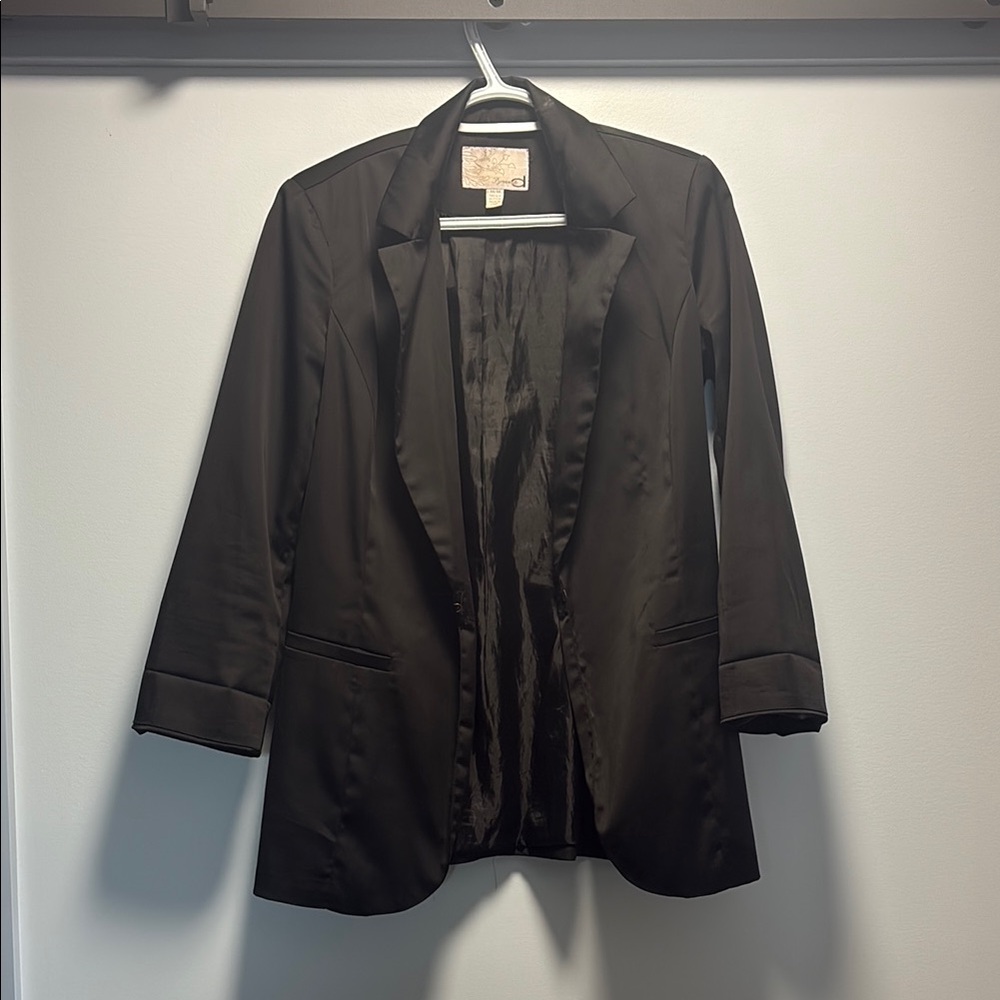 Elegant Black Women's Blazer